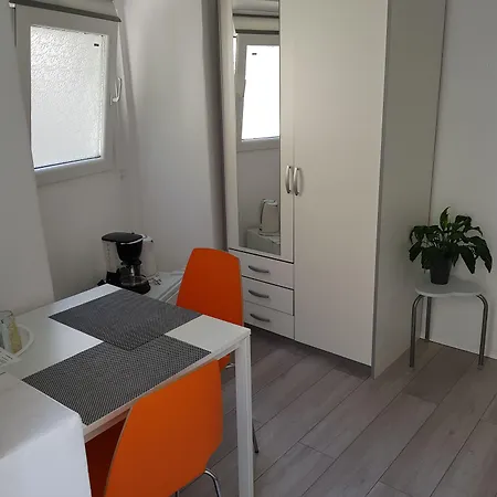 Stipan & Guest house 3*