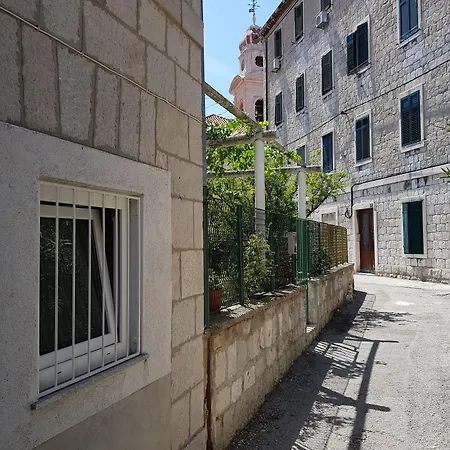 בית הארחה Stipan & 3*