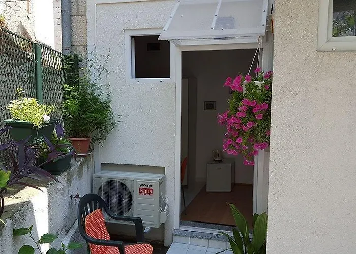 Stipan & Guest house